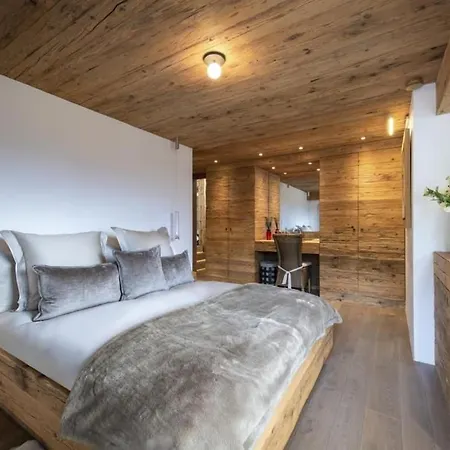 Luxury Truly At The Pinnacle Of Luxurious Mountain *